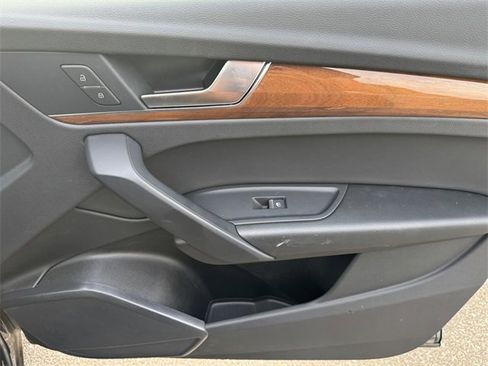 Certified 2022 Audi Q5 2.0T Premium image 30