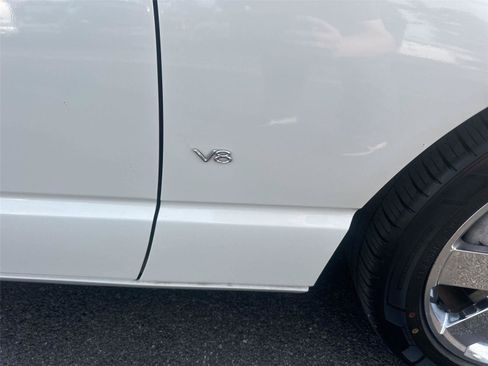 Used 2003 Ford Thunderbird RWD image 9