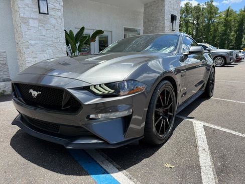 Used 2019 Ford Mustang GT RWD image 9
