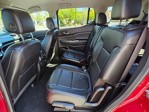 Used 2020 GMC Acadia SLT image 17