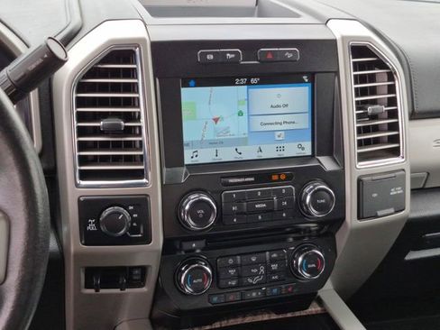 Used 2017 Ford F250 Lariat w/ Lariat Ultimate Package AWD/4WD image 15