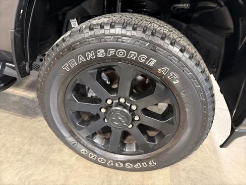 Certified 2025 RAM 2500 Big Horn AWD/4WD image 6