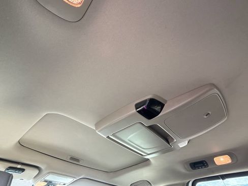 Used 2020 Honda Odyssey Touring image 16