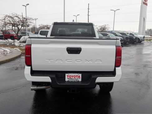 New 2026 Toyota Tacoma w/ SR5 Package image 5