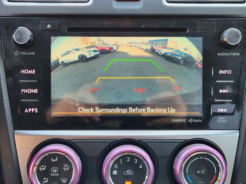 Used 2016 Subaru Crosstrek 2.0i Premium image 13