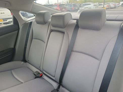 Used 2019 Honda Civic EX image 29