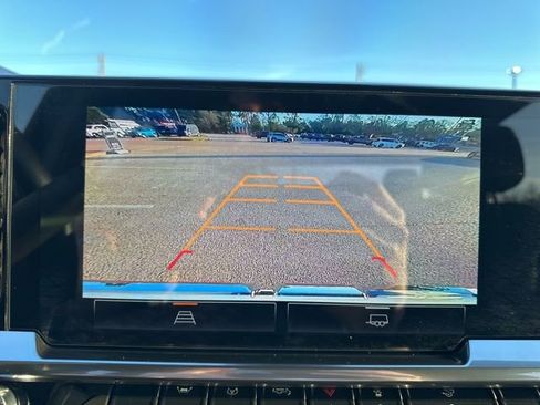 Used 2023 GMC Sierra 1500 Elevation w/ X31 Off-Road Package image 16