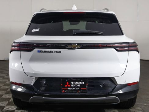 Used 2024 Chevrolet Equinox EV LT image 12