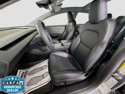 Used 2025 Tesla Model 3 Long Range RWD image 19