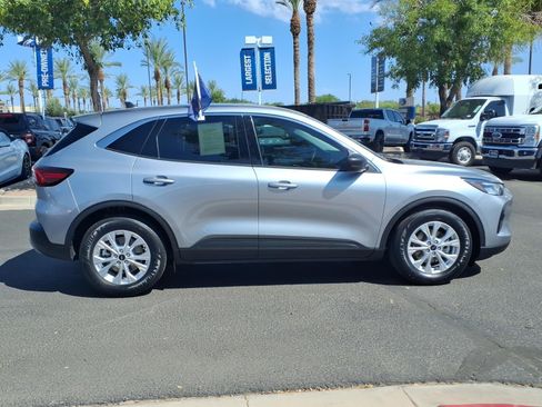 Certified 2023 Ford Escape Active w/ Tech Pack #1 FWD image 3