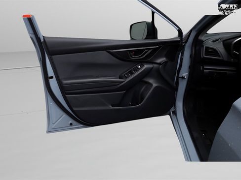 Used 2020 Subaru Crosstrek 2.0i Premium image 16