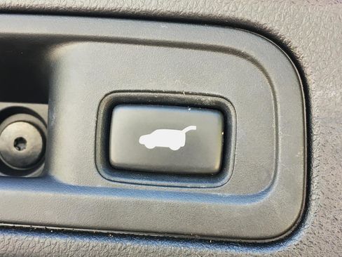 Used 2017 Honda Pilot Elite image 22