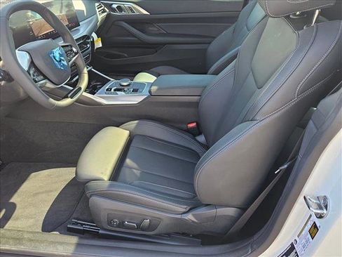 Used 2026 BMW 430i Coupe w/ Parking Assistance Package image 16