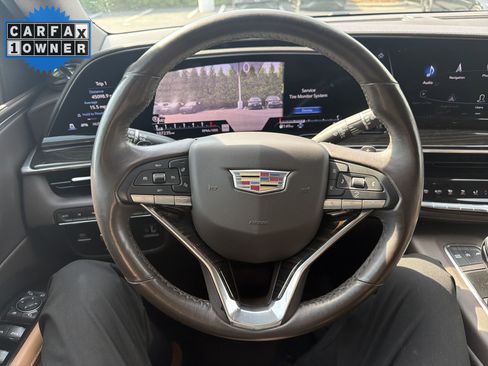 Used 2021 Cadillac Escalade Premium Luxury w/ Driver Assist Tech Package AWD/4WD image 18