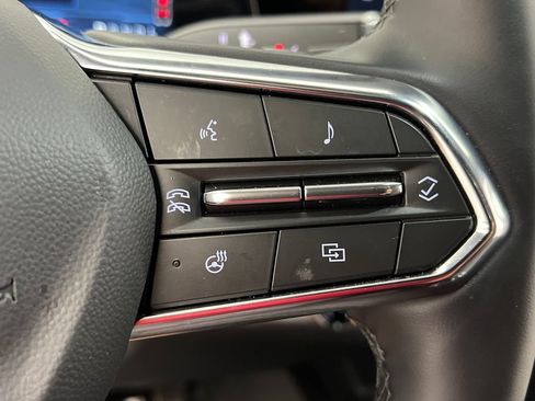 Used 2026 Chevrolet Equinox LT FWD image 45