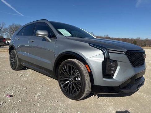 Used 2024 Cadillac XT4 Sport image 8