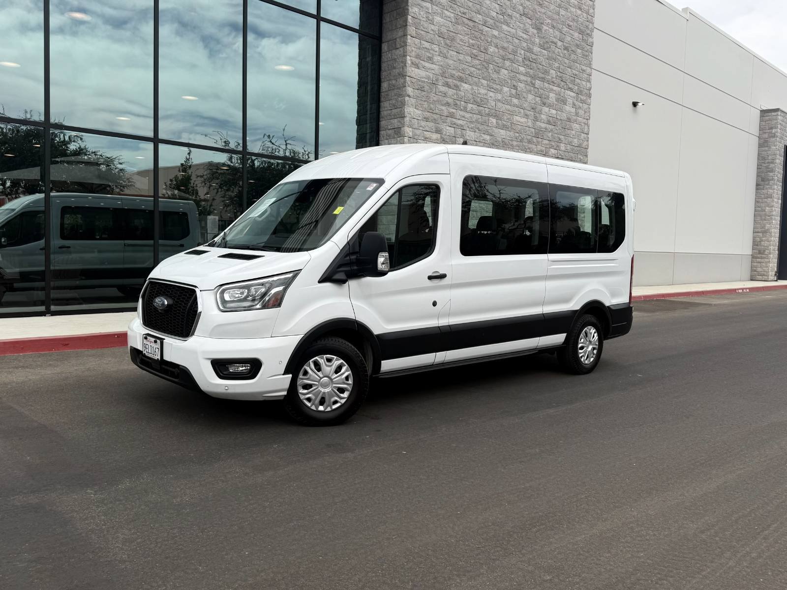 Used 2023 Ford Transit 350 XLT RWD image 1
