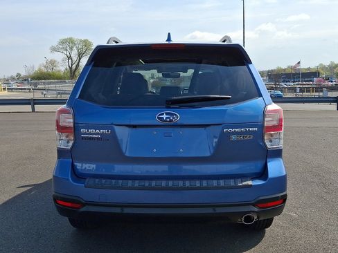 Used 2018 Subaru Forester 2.5i Limited AWD/4WD image 5