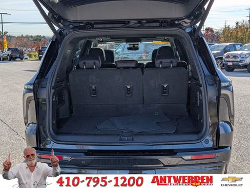 Certified 2024 Chevrolet Traverse RS w/ LPO, Floor Liner Package image 14