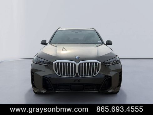 Used 2026 BMW X5 xDrive50e w/ M Sport Package AWD/4WD image 8