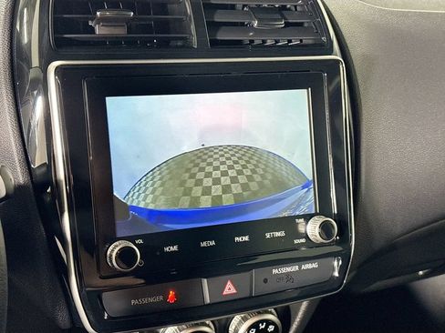 Used 2025 Mitsubishi Outlander Sport ES AWD/4WD image 16