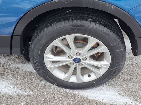 Used 2017 Ford Escape SE image 24