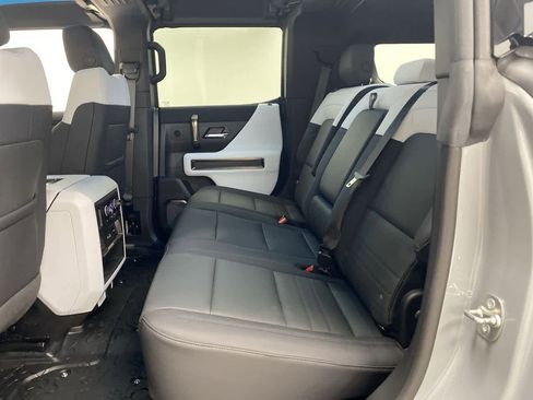 Used 2024 GMC Hummer EV 3X w/ Extreme Off-Road Package image 16