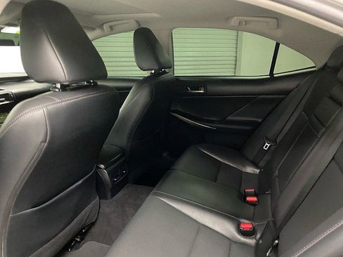 Used 2018 Lexus IS 300 w/ Accessory Package image 11
