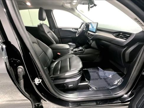 Used 2025 Ford Escape Platinum AWD/4WD image 27