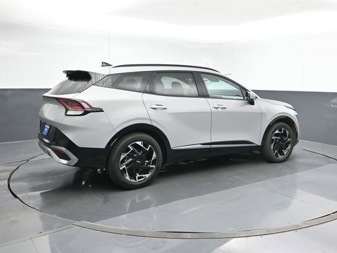 Used 2023 Kia Sportage SX image 5