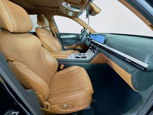 Used 2025 Genesis GV80 3.5T Advanced image 36