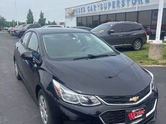 Used 2018 Chevrolet Cruze LS FWD video 1