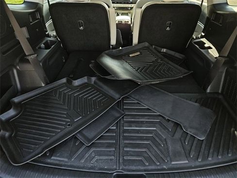 Used 2024 Kia Telluride S w/ S Sunroof Package image 10