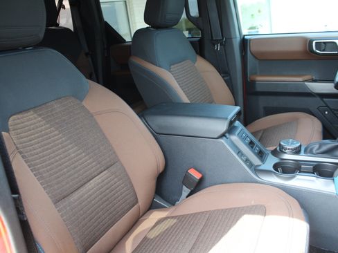Used 2023 Ford Bronco Outer Banks AWD/4WD image 29