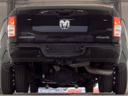 Used 2022 RAM 3500 Big Horn w/ Level A Equipment Group AWD/4WD image 7