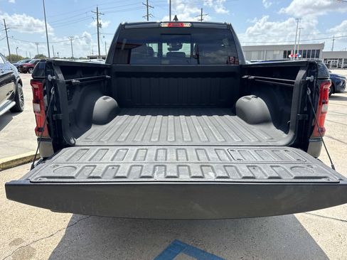Used 2025 RAM 1500 Laramie w/ Night Edition AWD/4WD image 8