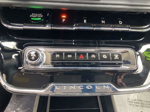 New 2026 Lincoln Corsair Premiere image 25