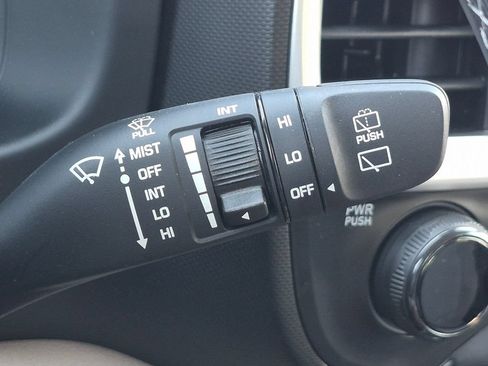Certified 2023 Hyundai Venue SEL w/ Cargo Package FWD image 20