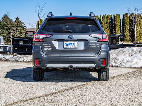 Used 2020 Subaru Outback Touring XT image 3