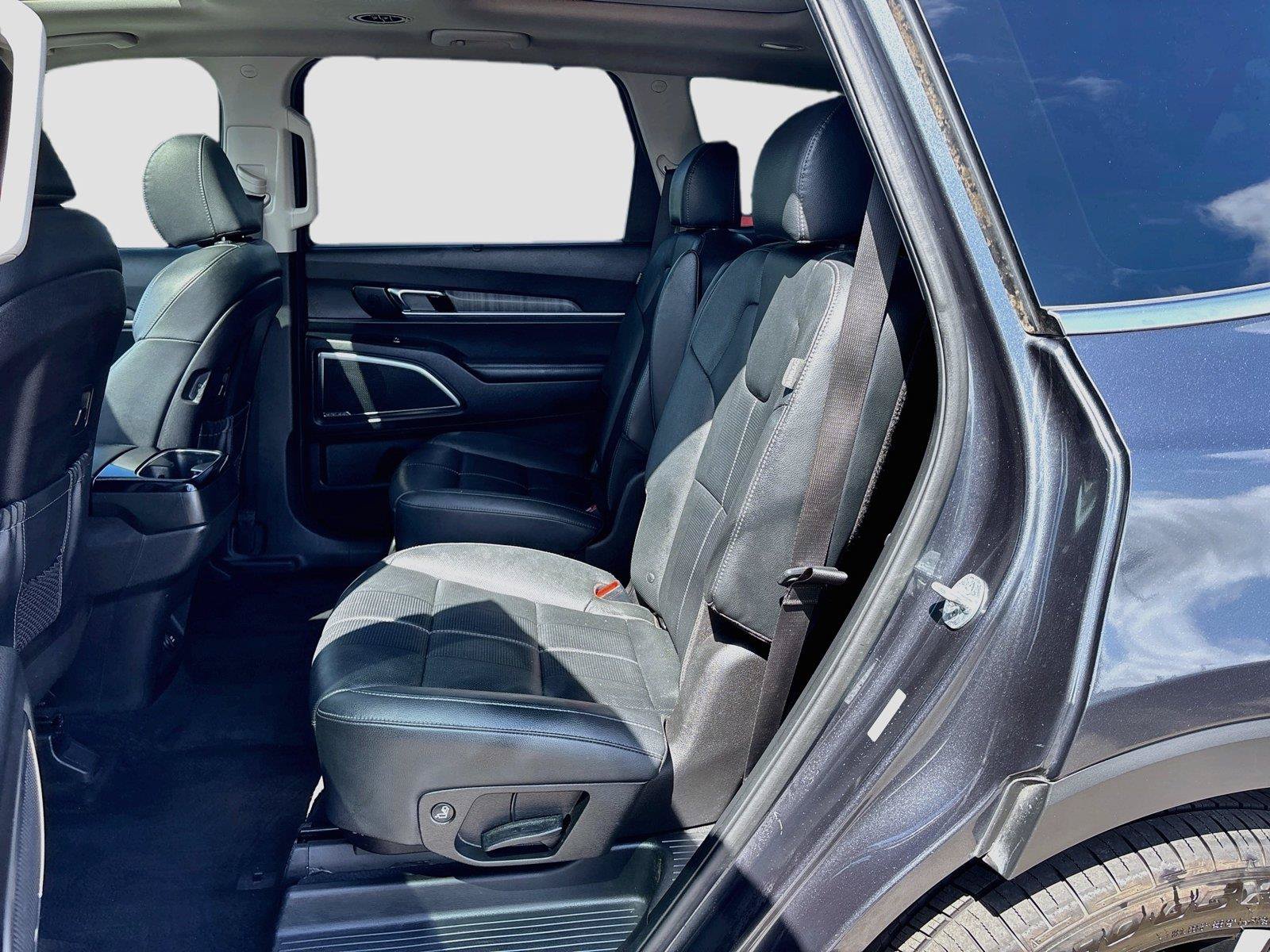 Used 2024 Kia Telluride SX AWD/4WD image 26