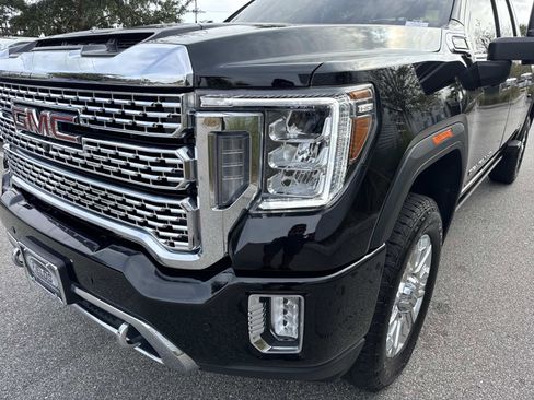 Used 2023 GMC Sierra 2500 Denali w/ Denali Ultimate Package image 9