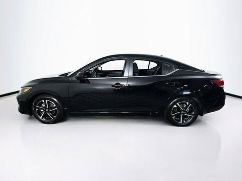 Certified 2025 Nissan Sentra SV w/ All-Weather Package image 8