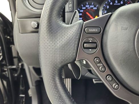 Used 2014 Nissan GT-R Premium image 28