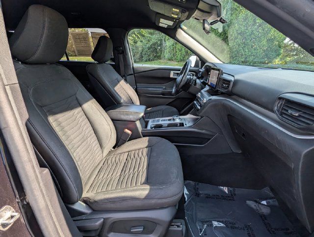 Used 2020 Ford Explorer XLT RWD image 11