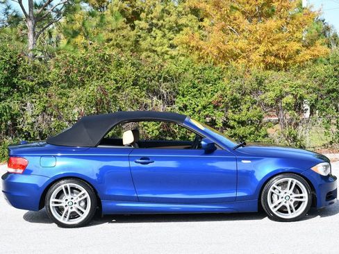 Used 2013 BMW 135i Convertible image 42