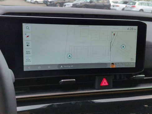 Used 2025 Kia Carnival SX Prestige FWD image 31
