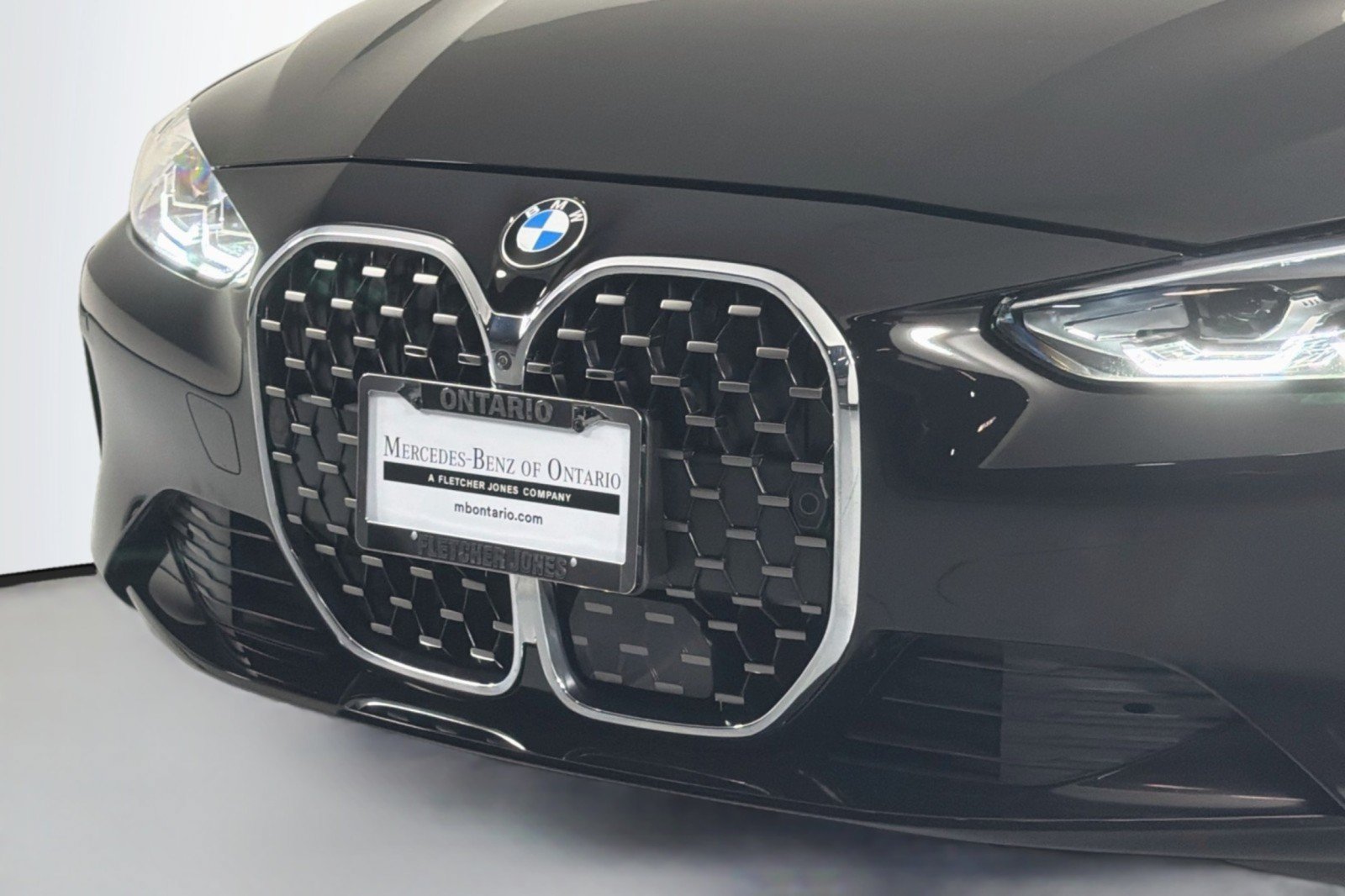 Used 2024 BMW 430i Coupe w/ Premium Package RWD image 13