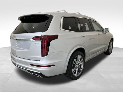 Used 2020 Cadillac XT6 Premium Luxury FWD image 5
