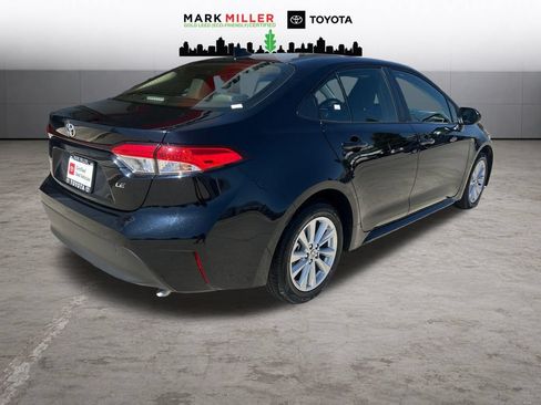 Certified 2023 Toyota Corolla LE w/ LE Premium Package FWD image 6