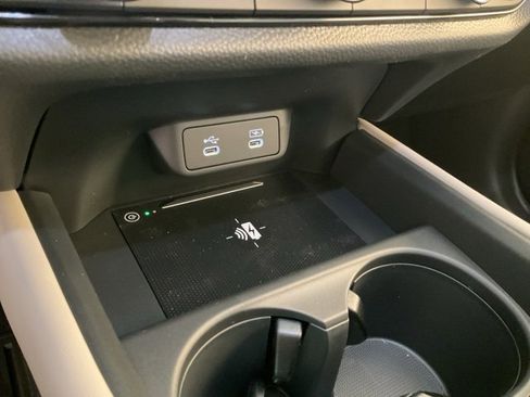 New 2026 Honda HR-V LX image 12